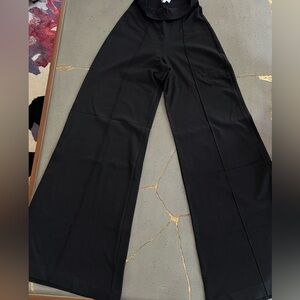 Ripley Rader Black ponte wide leg pant/ short sleeve top size 1